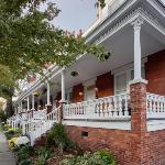 Newly Renovated Stunning Space