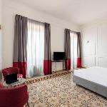 SJR Luxury Apartment Trevi Fountain 