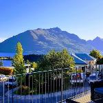 Gorgeous Views - Queenstown Private Townhouse