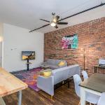 Downtown Bangor Luxury Apartment