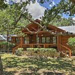 2 Canyon Lake Cabins - 3BR Total - on 2.7 Acres!