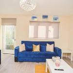 London's Calling U! A Lovely 2 BedHome Sleeps 1-5!