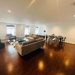 Spacious 2-Bedroom Apartment in Piccadilly 6100P