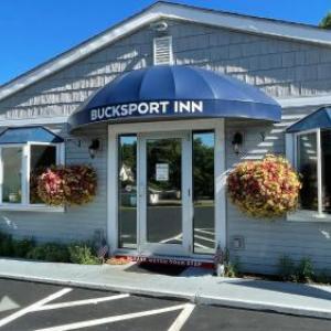 Bucksport Motor Inn