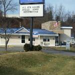 Jamboree in the Hills Hotels - Americas Best Value Inn Saint Clairsville