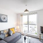 2 bedroom apartment Edinburgh Gate Harlow London 