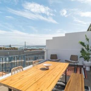 Casa Boma Lisboa - Sunny Apartment with Private Balcony and Panoramic Bridge View - Ajuda I