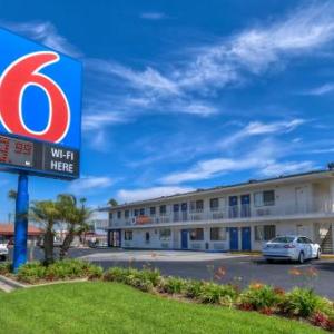 Motel 6 Stanton