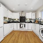 London Heathrow Living Serviced Apartment - Apt 06