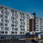 Holiday Inn Newark Airport