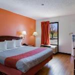 Log Cabin Delaney House Hotels - Days Inn Holyoke