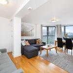 Elegant 2BR Retreat in Trendy Camden London