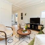 The Lillie Road Place - Bright 1BDR Flat with Garden