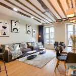 Urban Flat 73 - Luxury Parisian Flat near Les Halles Rivoli Paris