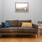 Newly Refurbished 2BD Flat wParking - Peckham! 