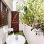 Beautiful 2Bd w/ Private Balcony by Sea N' Rent Tel Aviv 