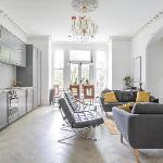 Stunning 4-Bed Property in London-Parking & Garden London 