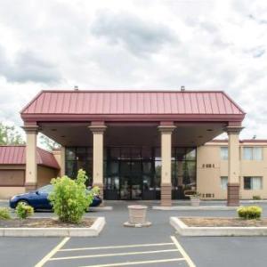 Rodeway Inn Rochester Airport