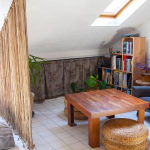 Cozy Studio Near The Canal Saint Martin