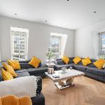 Elegant 3-Bedroom Penthouse in Marble Arch 70