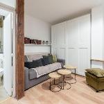 Beautiful Modern Studio Apartment Belleville Paris