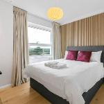 Luxury flat with view Battersea Pass the Keys London