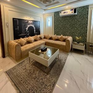 Emerald Villa 2