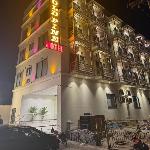 Gold Pine Hotel Lahore 