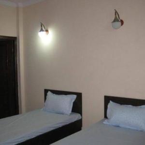 Awami Girls Hostel Girls-only hostel with monthly rental options