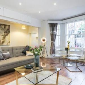 Bright and Modern 2 Bedroom Apartment in Earl's Court