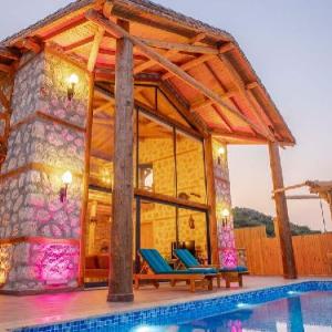 Luxury honeymoon villa with sea view