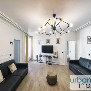 Urban Flat 107 - Sublime 4 Bedroom Opera Rock Vinci