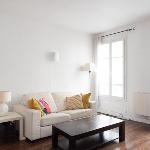 Bright T2 - close to Square des Batignolles