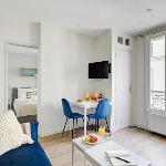 Eiffel Tower & Invalides - 1BR - CityApartmentStay 