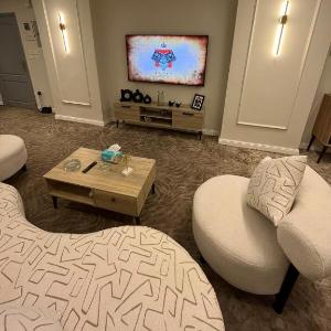 Queen of Zamalek 3BR apt