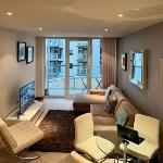 Londwell Chelsea Living Central Flat with Balcony 