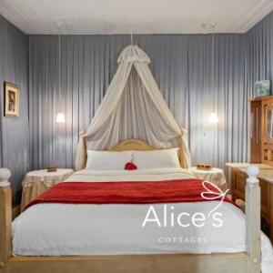 Alice's Cottages