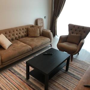 Lovely 1 Bedroom unit with Free Parking