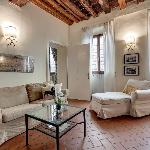 Leoni 10 in Firenze with 1 bedrooms and 1 bathrooms Florence