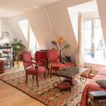 Cosy bright apartment near Montparnasse 