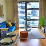 Central London Large 1 Bed flat with Balcony