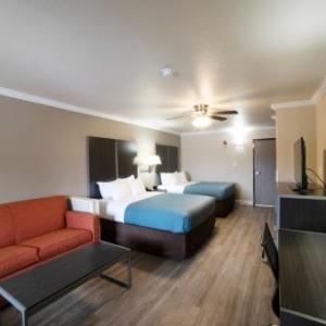 Econo Lodge & Suites Corpus Christi