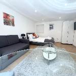 Central London Studio Apartment 
