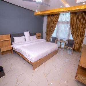 Leading Continental Hotel - Muzaffarabad AJK