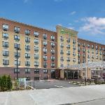 Holiday Inn New York JFK Airport Area