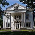 SUNY Delhi Hotels - The Colonial B&b At Stamford Ny Bed And Breakfast - Adult Only