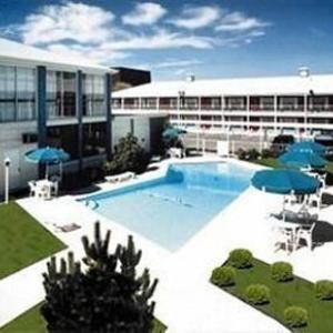 Hotels near Abilene Civic Center - Rodeway Inn Abilene