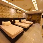 New Crown Palace Hotel