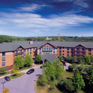 Six Flags Great Escape Lodge & Indoor Waterpark