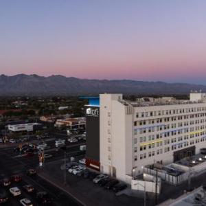 Aloft Tucson University